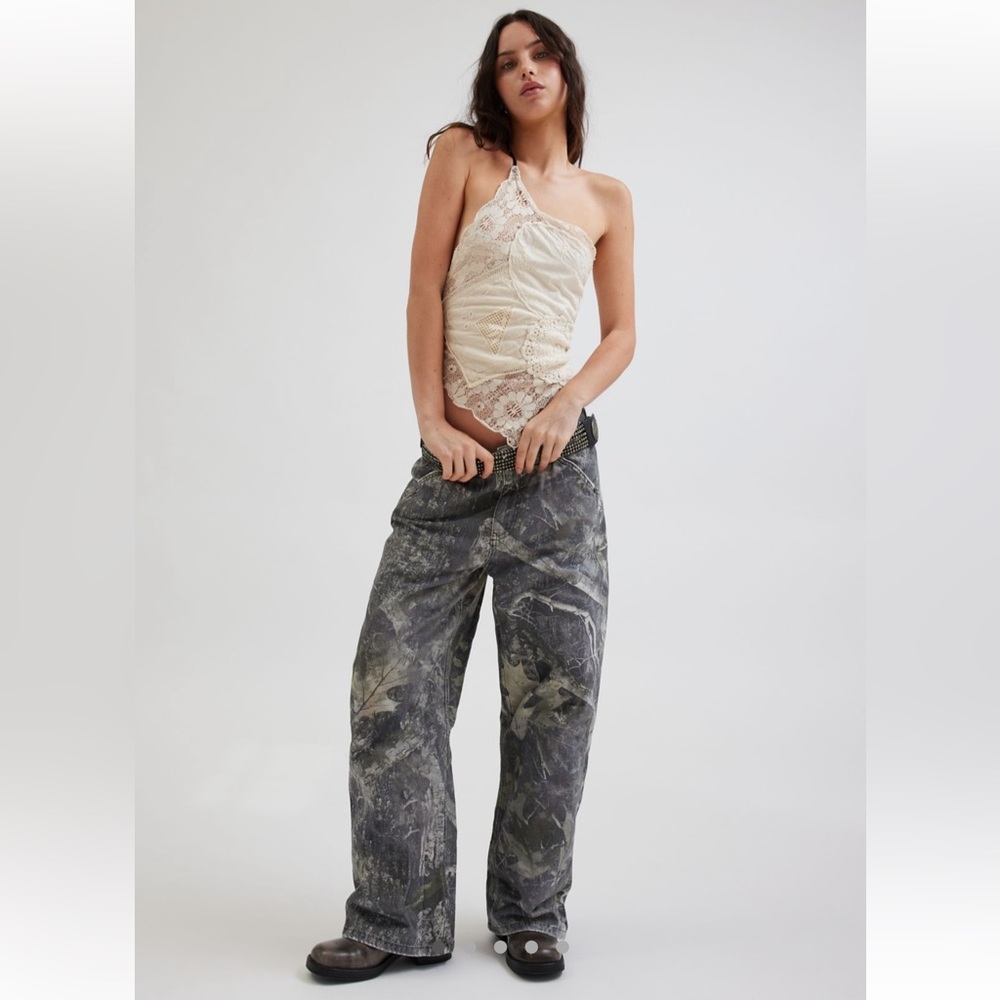 BDG Leaf Camo Loose Pant